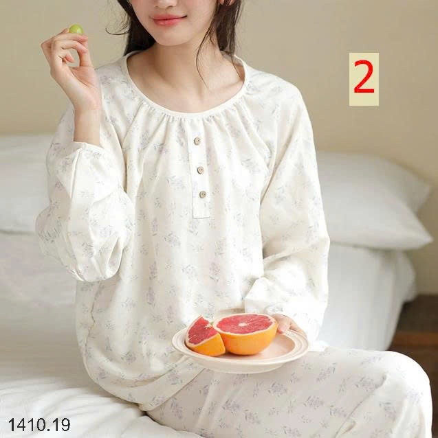 25HA1410.19 - ĐỒ BỘ MẶC NHÀ CỔ TRÒN HỌA TIẾT HOA NHÍ