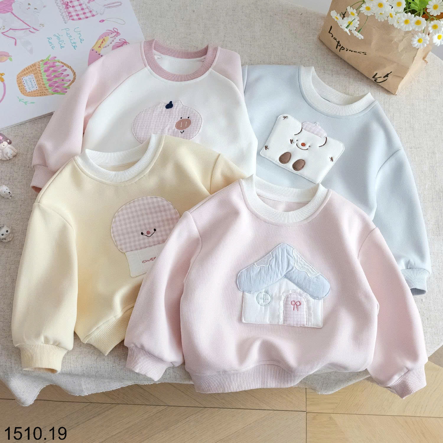 25HA1510.19 - ÁO NỈ BÉ GÁI SIÊU XINH