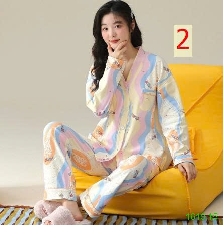 25HA1610.15 - BỘ NGỦ DÀI TAY HỌA TIẾT