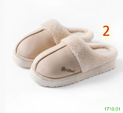 25HA1710.01 - SET 2 ĐÔI SỤC LÔNG ĐI TRONG NHÀ