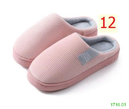 25HA1710.01 - SET 2 ĐÔI SỤC LÔNG ĐI TRONG NHÀ