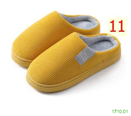 25HA1710.01 - SET 2 ĐÔI SỤC LÔNG ĐI TRONG NHÀ