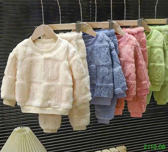 25HA2110.08 - BỘ NGỦ LÔNG GẤU CHO BÉ