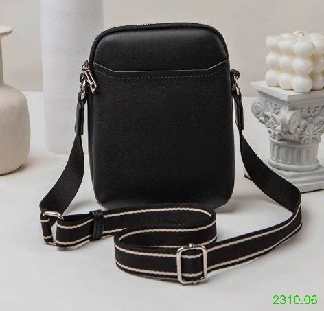 25HA2310.06 - TÚI ĐỰNG ĐIỆN THOẠI ĐEO CHÉO