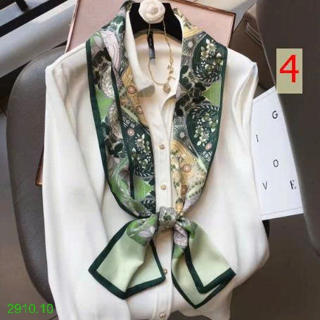 25HA2910.10 - SET 2 KHĂN LỤA NHỎ XINH