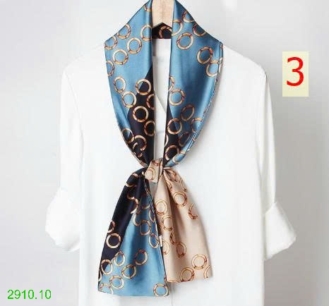 25HA2910.10 - SET 2 KHĂN LỤA NHỎ XINH