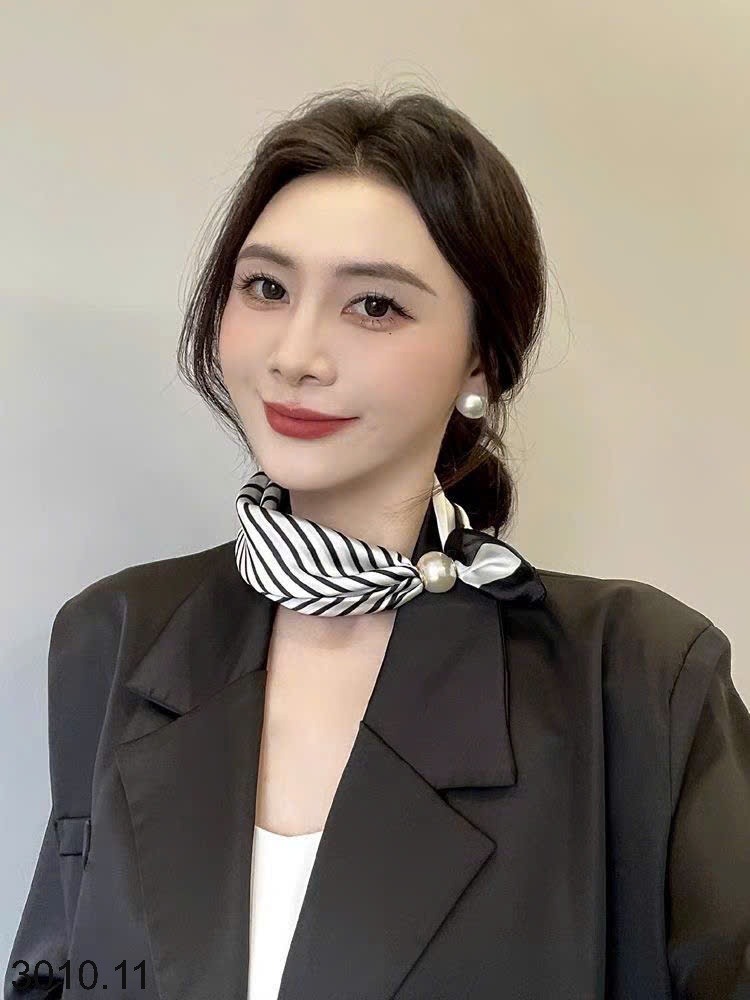 25HA3010.11 - SET 2 KHĂN ĐÍNH NGỌC TRAI