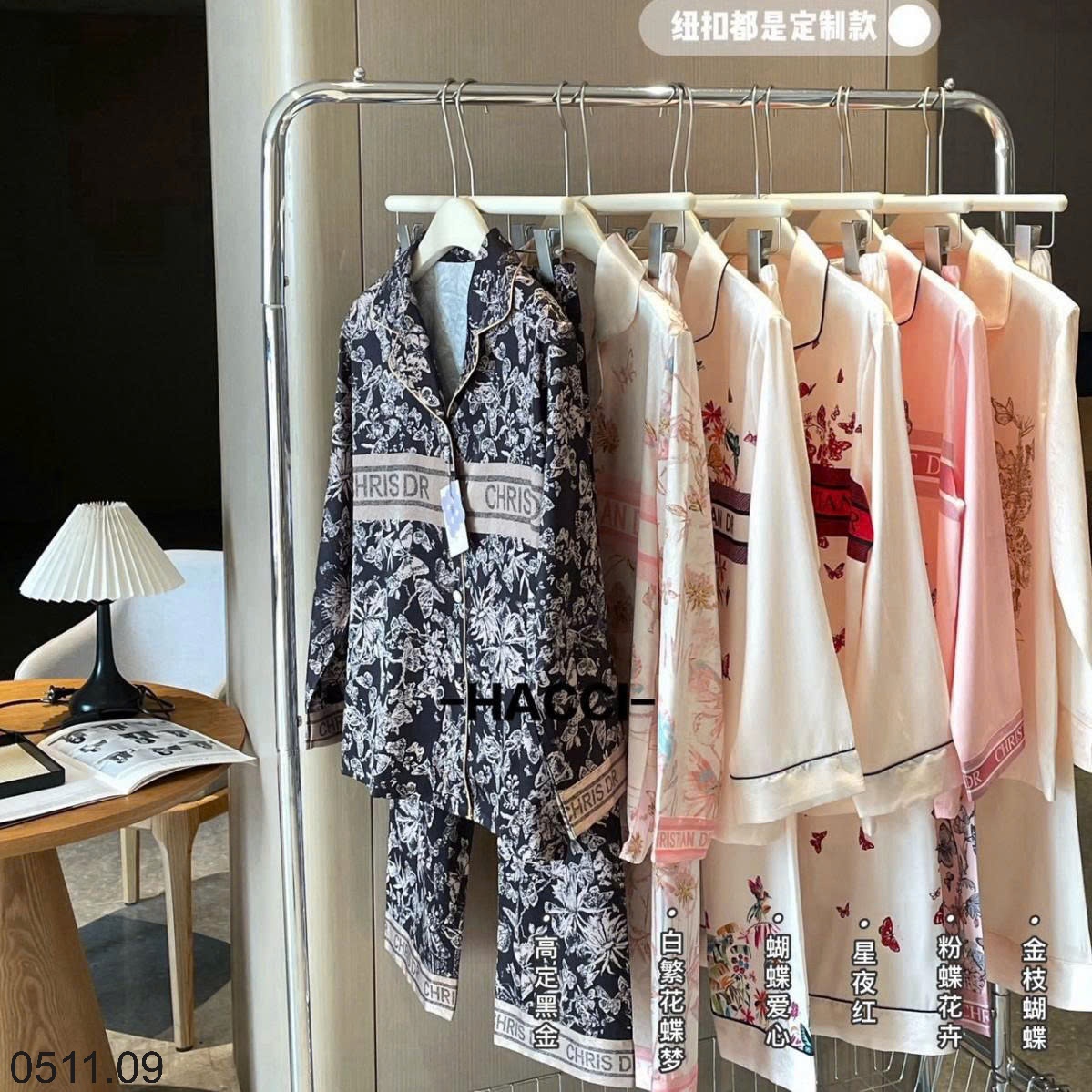 25HA0511.09 - BỘ PIJAMA LỤA XƯỚC SATIN MAD NONO