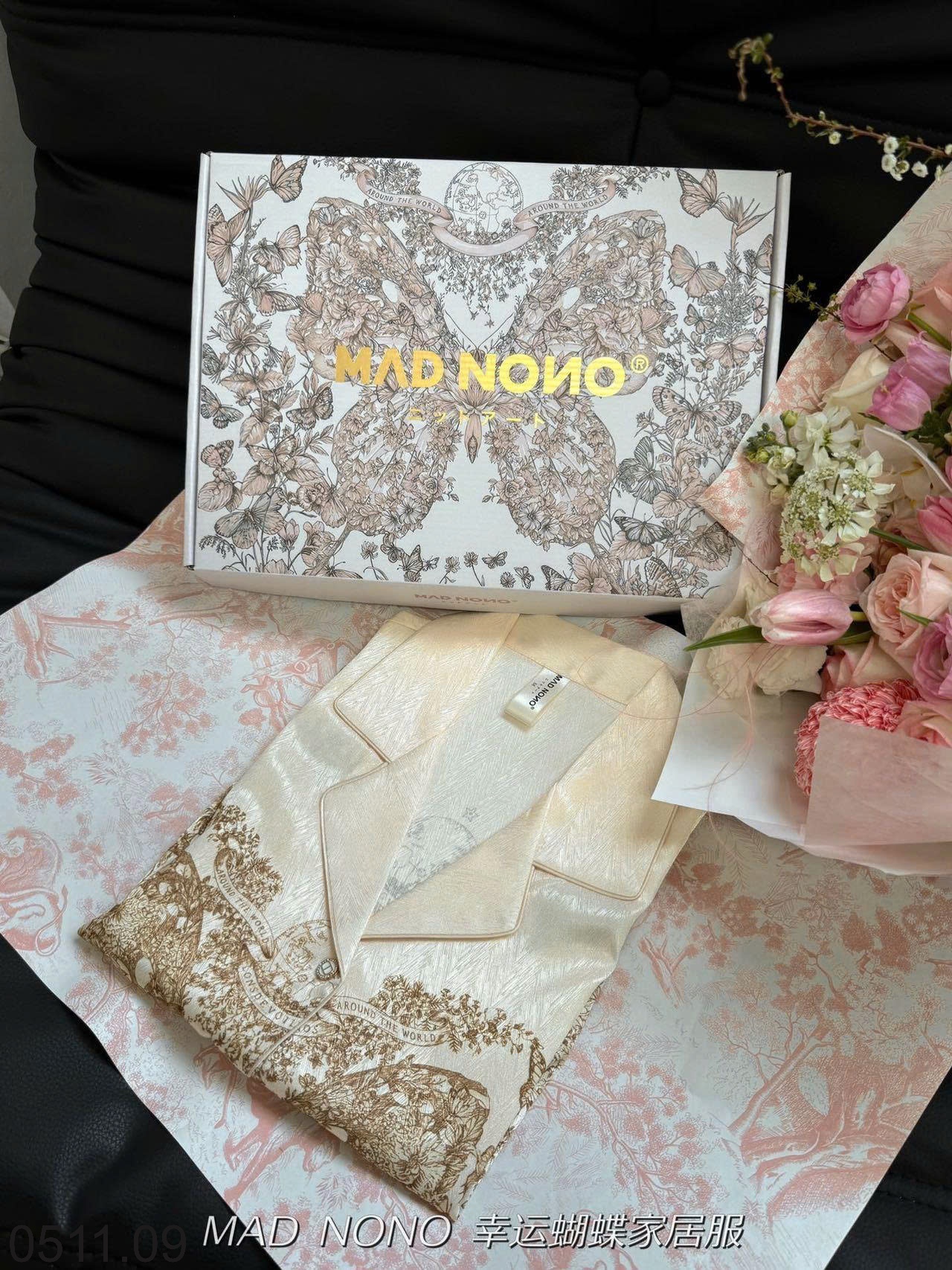 25HA0511.09 - BỘ PIJAMA LỤA XƯỚC SATIN MAD NONO