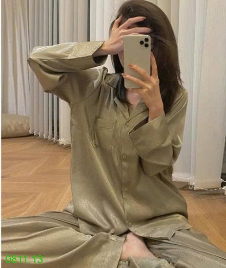 25HA0611.13 - BỘ PIJAMA LỤA XƯỚC