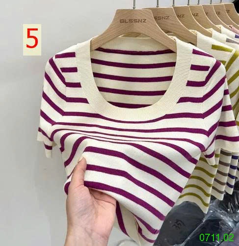25HA0711.02 - ÁO LEN DỆT KIM TAY NGẮN CỔ VUÔNG
