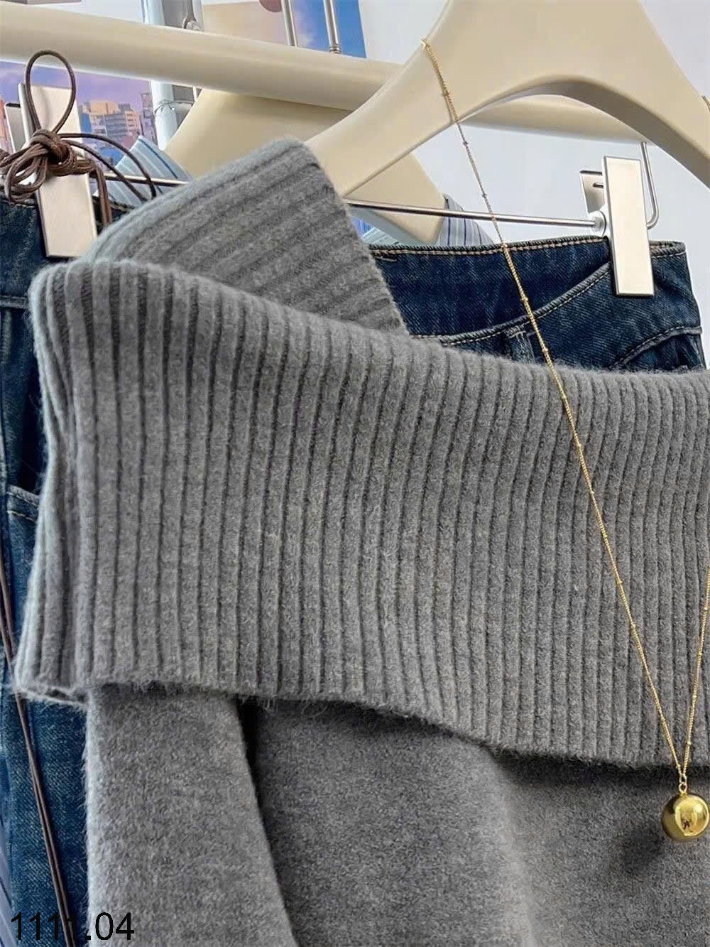 25HA1111.04 - ÁO LEN CỔ THUYỀN CHO NỮ