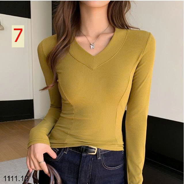 25HA1111.12 - ÁO THUN CỔ TIM NỮ