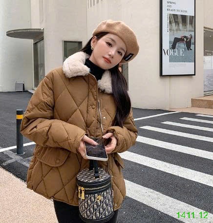 25HA1411.12 - PHAO TRẦN TRÁM CỔ LÔNG