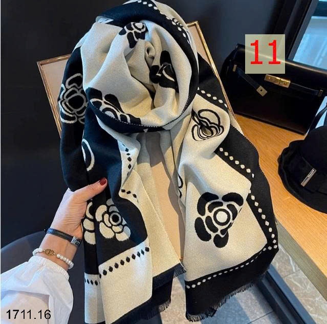 25HA1711.16 - KHĂN CHOÀNG TO CHO NỮ