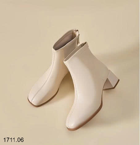25HA1711.06 - BOOT CỔ NGẮN DUSTO
