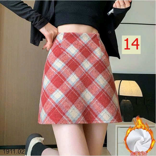25HA1911.02 - CHÂN VÁY DẠ KẺ CHỮ A