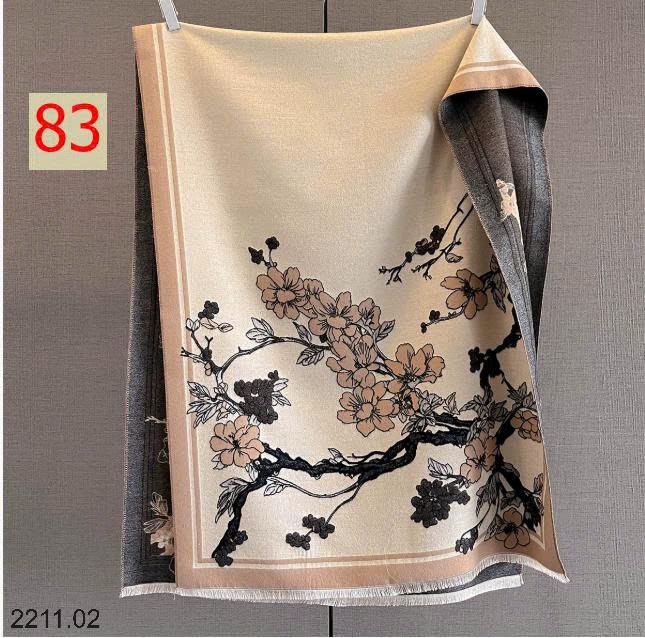 25HA2211.02 - KHĂN CHOÀNG CỔ BẢN RỘNG