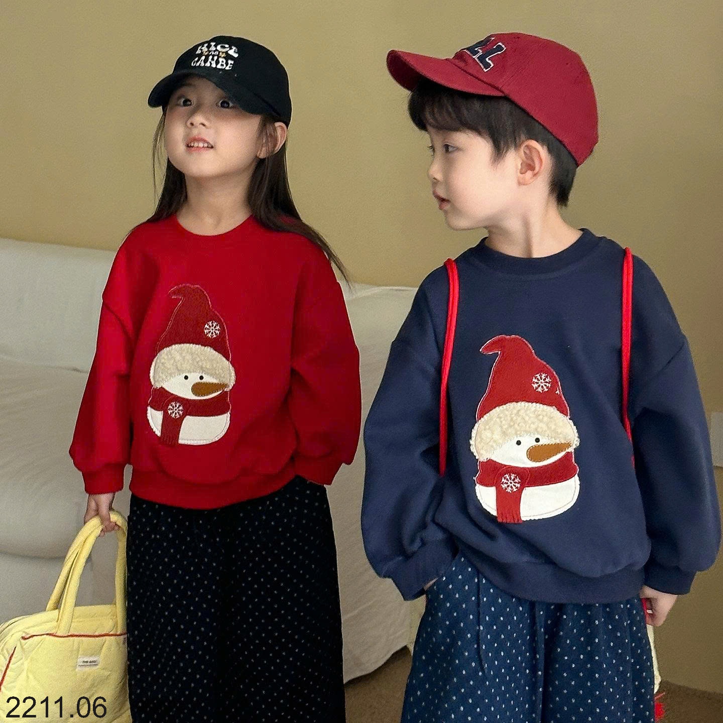 25HA2211.06 - ÁO NỈ NGƯỜI TUYẾT CHO BÉ