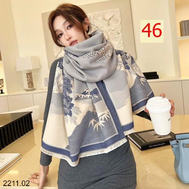 25HA2211.02 - KHĂN CHOÀNG CỔ BẢN RỘNG