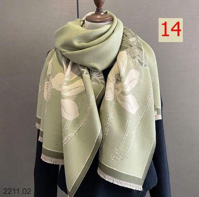 25HA2211.02 - KHĂN CHOÀNG CỔ BẢN RỘNG