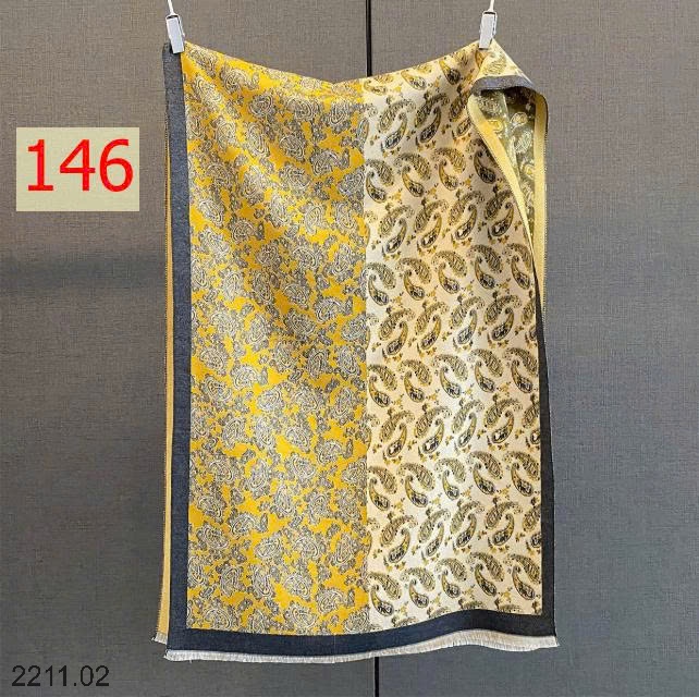 25HA2211.02 - KHĂN CHOÀNG CỔ BẢN RỘNG