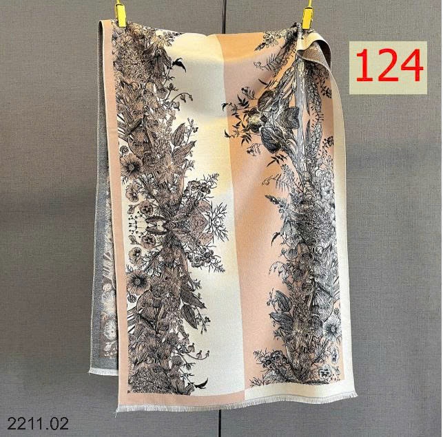 25HA2211.02 - KHĂN CHOÀNG CỔ BẢN RỘNG