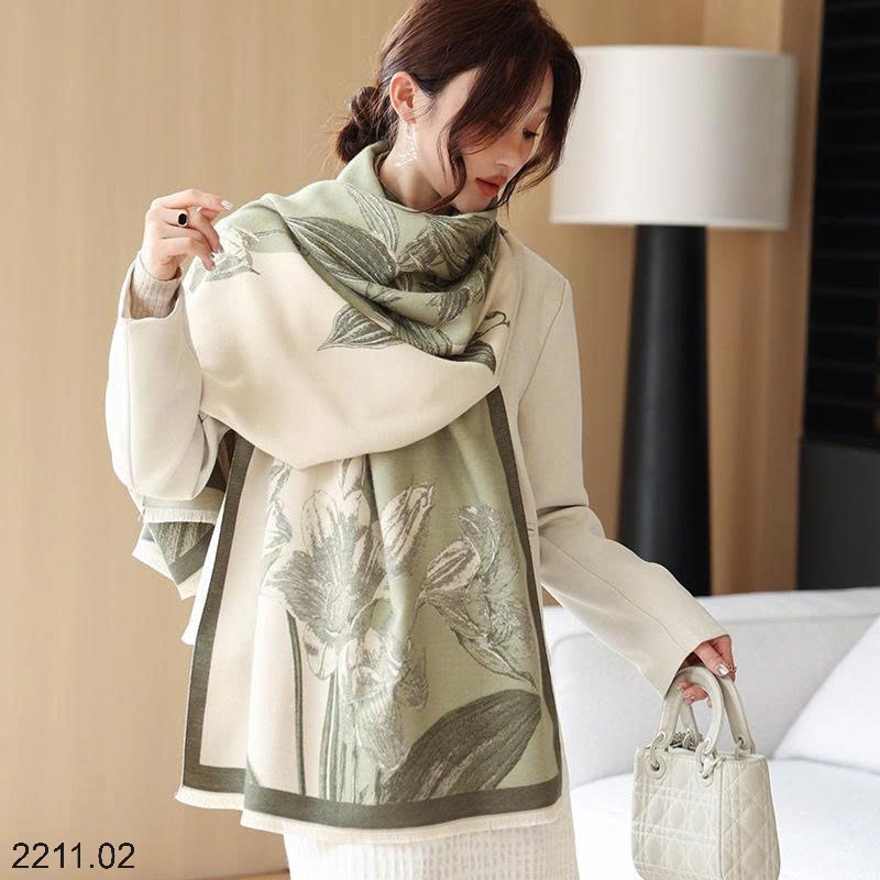25HA2211.02 - KHĂN CHOÀNG CỔ BẢN RỘNG