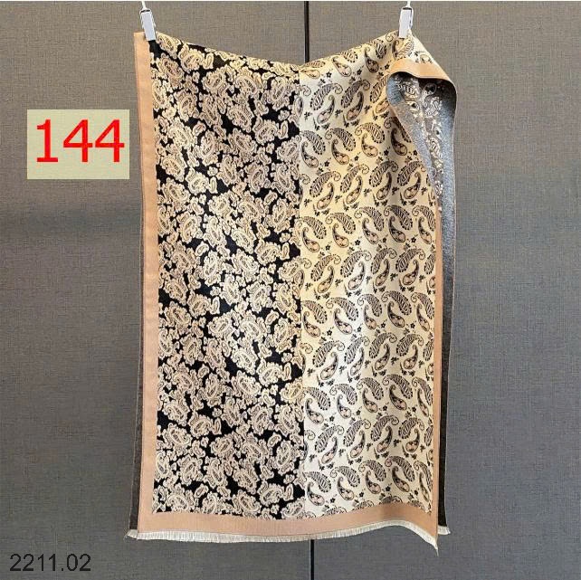 25HA2211.02 - KHĂN CHOÀNG CỔ BẢN RỘNG