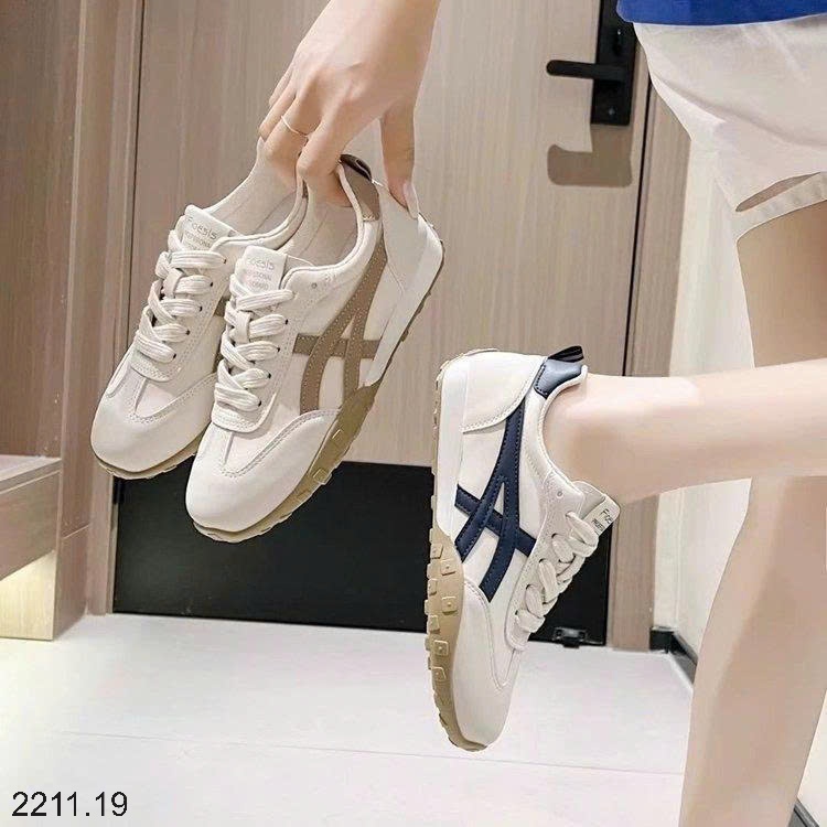 25HA2211.19 - GIÀY THỂ THAO NỮ