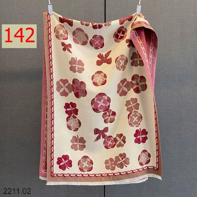 25HA2211.02 - KHĂN CHOÀNG CỔ BẢN RỘNG
