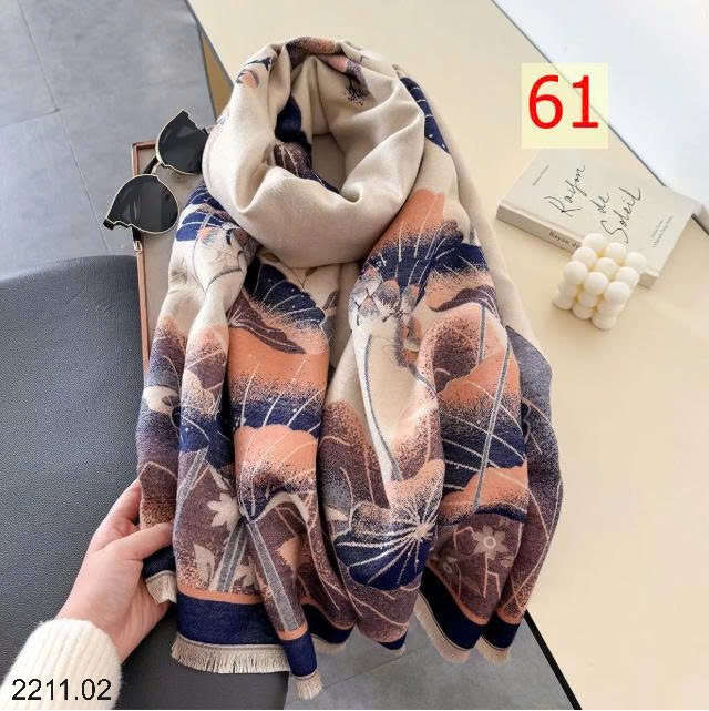 25HA2211.02 - KHĂN CHOÀNG CỔ BẢN RỘNG