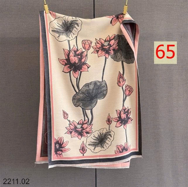 25HA2211.02 - KHĂN CHOÀNG CỔ BẢN RỘNG