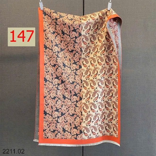 25HA2211.02 - KHĂN CHOÀNG CỔ BẢN RỘNG