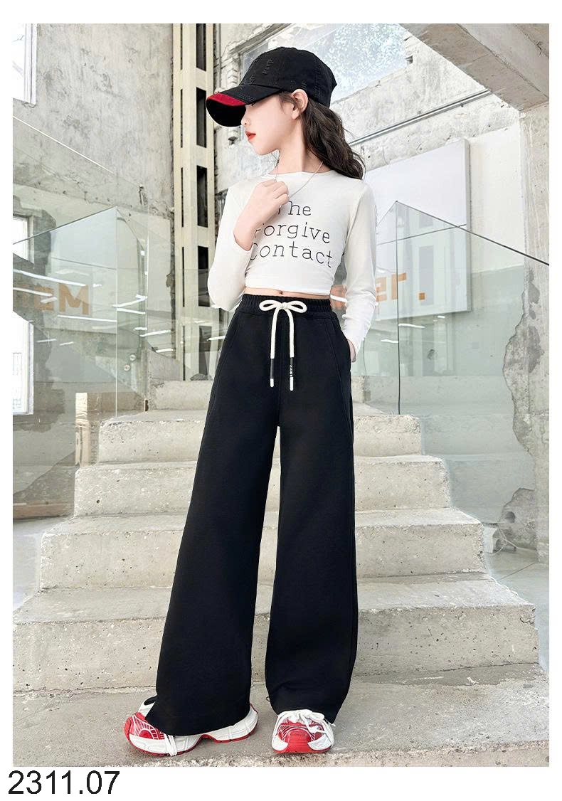 25HA2311.07 - QUẦN NỈ XẺ GẤU SIZE ĐẠI BÉ GÁI