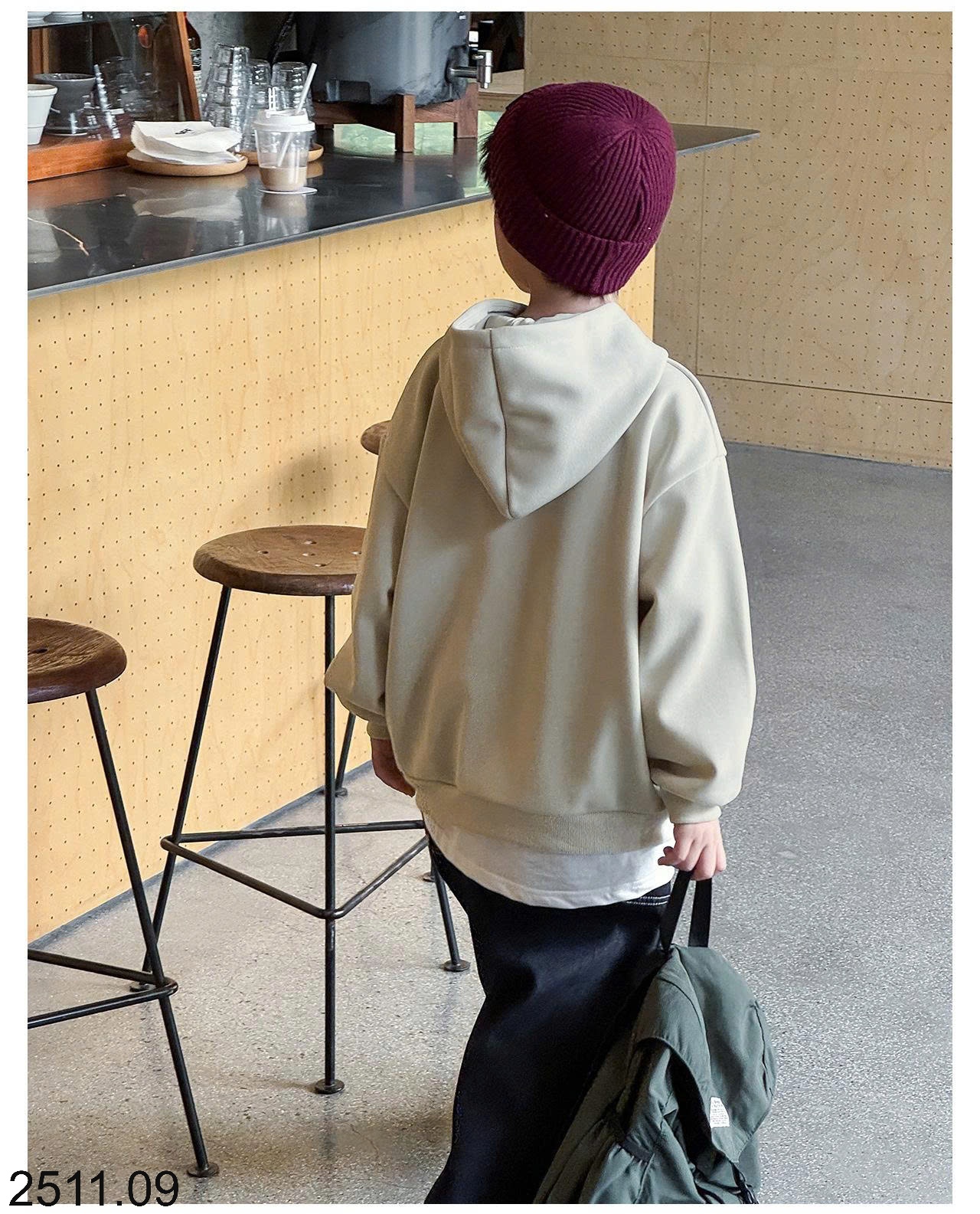 25HA2511.09 - ÁO NỈ MŨ TRÙM ĐẦU LÓT LÔNG HODDIE HÃNG AOAOKIDS CHO BÉ