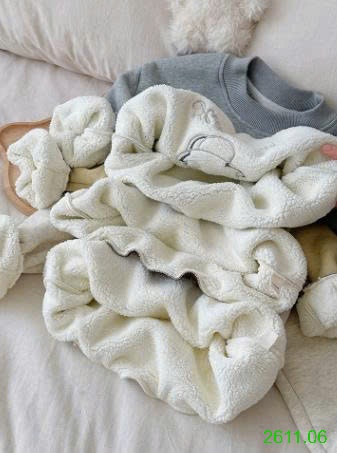 25HA2611.06 - ÁO NỈ LÓT LÔNG QUẢNG CHÂU MẸ CON