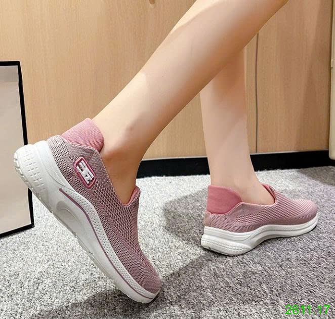 25HA2611.17 - GIÀY SLIPON ĐI BỘ THOÁNG KHÍ CHO NỮ