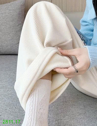 25HA2811.17 - QUẦN NHUNG TĂM ỐNG XUÔNG LÓT LÔNG CHO NỮ