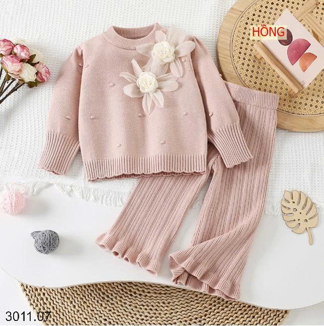 25HA3011.07 - SET BỘ LEN BÉ GÁI