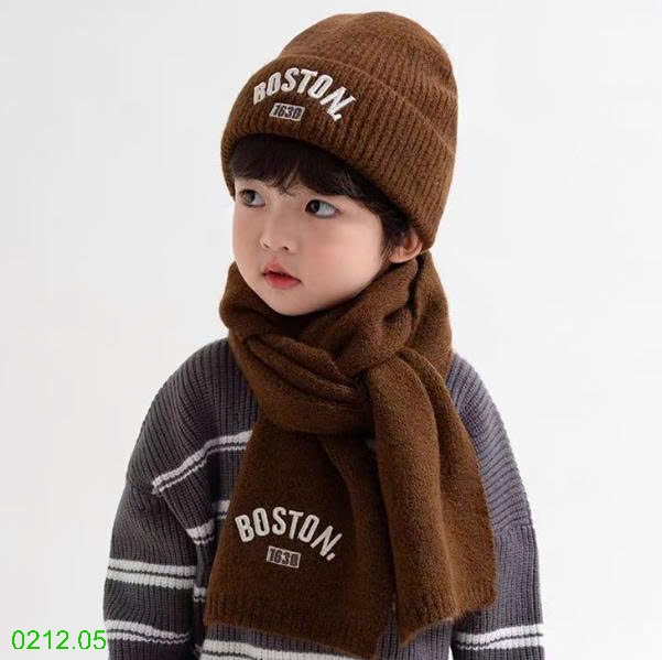 25HA0212.05 - SET KHĂN VÀ MŨ LEN BOSTON CHO BÉ