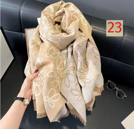 25HA0512.13 - KHĂN LEN THỜI TRANG NỮ