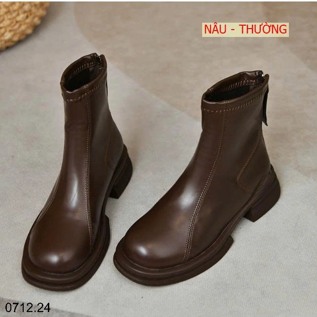 25HA0712.24 - BỐT CỔ THẤP ĐẾ BẰNG KHÓA SAU CHO NỮ