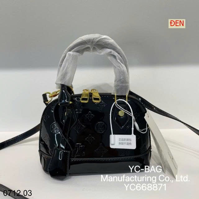 25HA0712.03 - TÚI HẾN THỜI TRANG