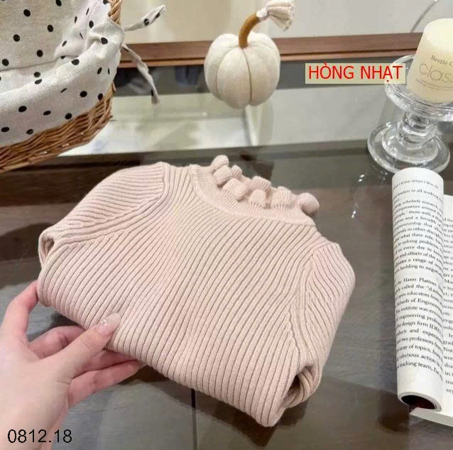 25HA0812.18 - ÁO LEN CỔ VIỀN BÈO BÉ GÁI