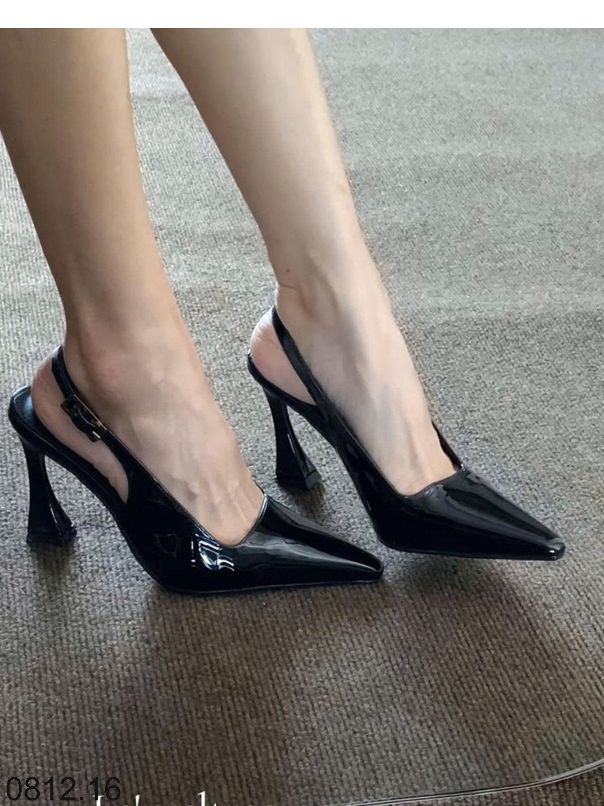 25HA0812.16 - GIÀY SANDAL MŨI NHỌN NỮ
