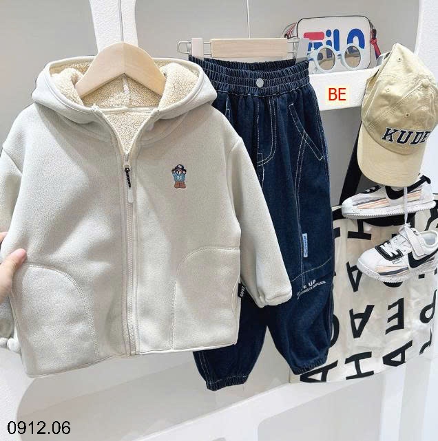 25HA0912.06 - ÁO KHOÁC LÔNG CỪU KACADY BÉ TRAI