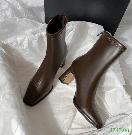 25HA1212.08 - BOOT NỮ DÁNG LỬNG