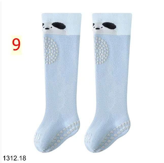 25HA1312.18 - SET 3 ĐÔI TẤT DÀI CHỐNG TRƠN TRƯỢT CHO BÉ