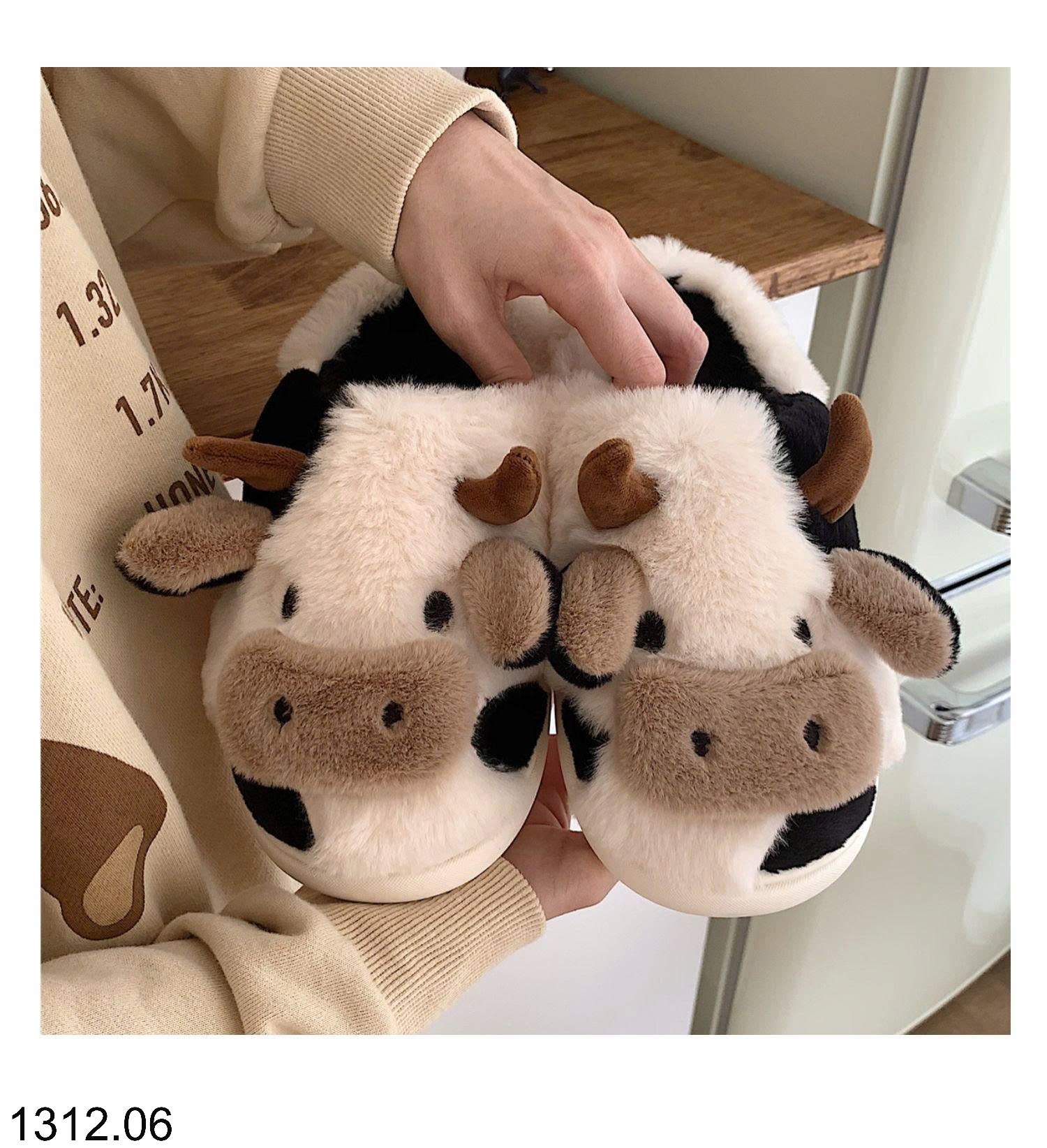 25HA1312.06 - SỤC LÔNG BÒ SỮA CUTE